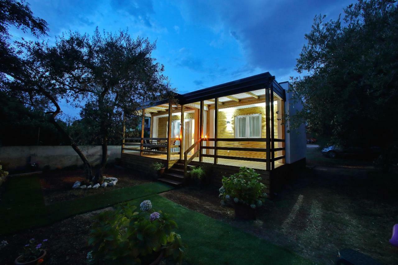 Mobile Homes Olive And Sea Bibinje Exteriör bild